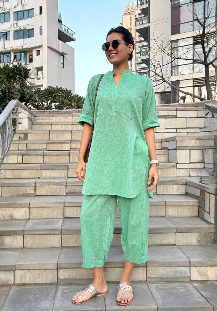 Women’s Linen Green Co-Ord Set – Kurti & Pants