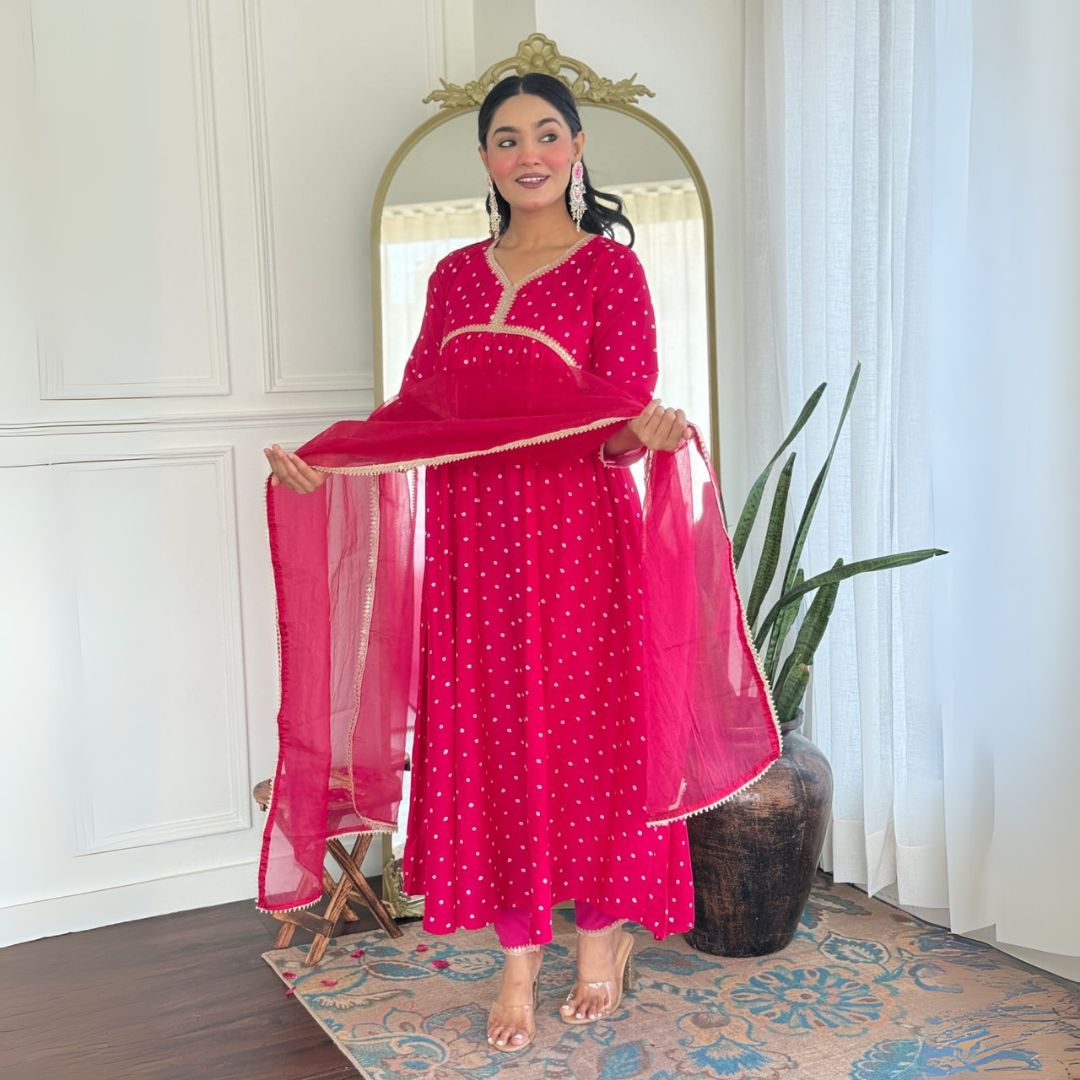 Elegant Pink Muslin Silk Embroidered Suit Set with Organza Dupatta