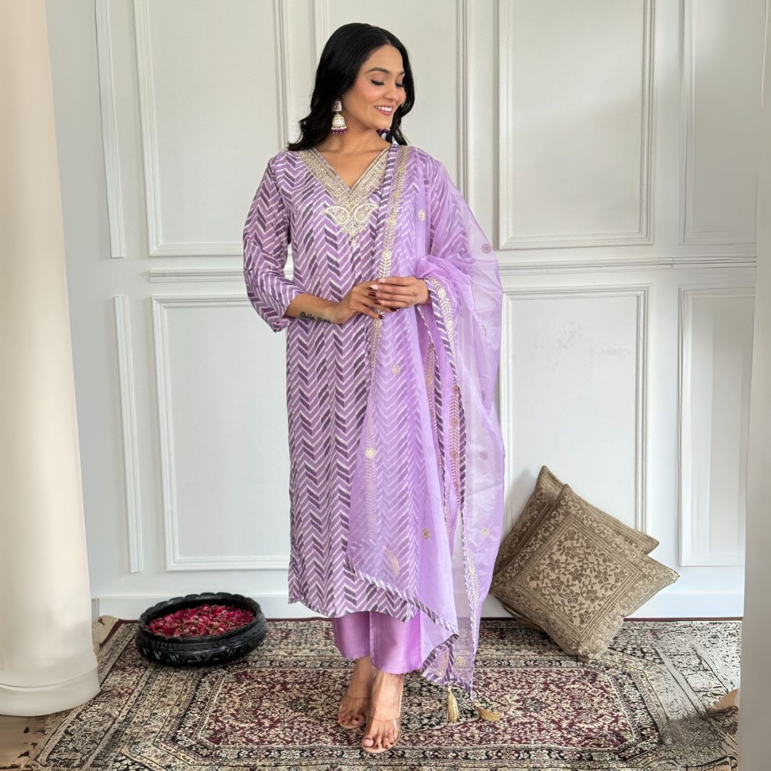 Elegant Lilac Embroidered French Crepe Suit Set with Organza Dupatta